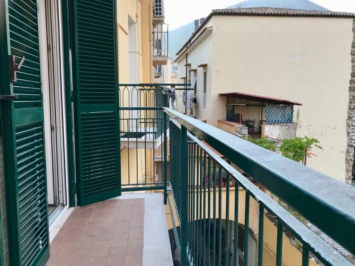 Delizioso Appartamento In Zona Centrale Formia Exterior foto